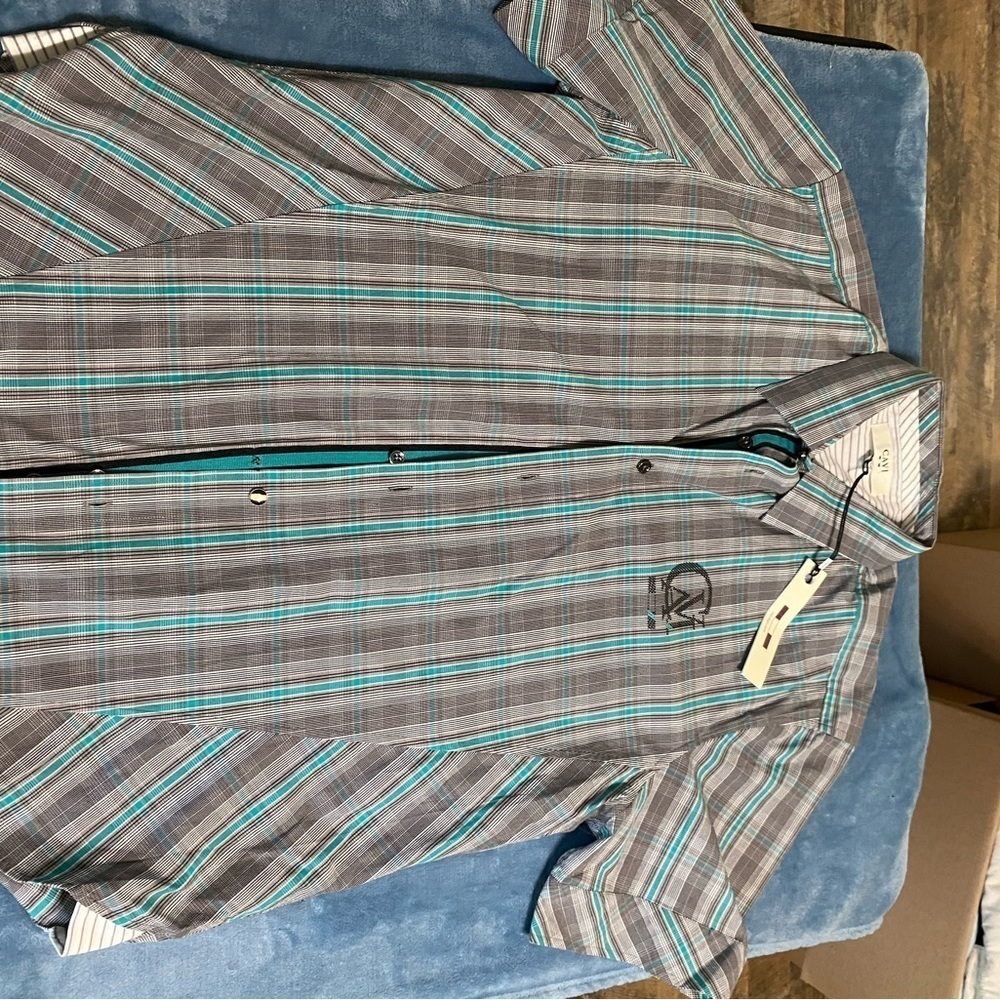 CAVI men’s 2XL short sleeve button down shirt